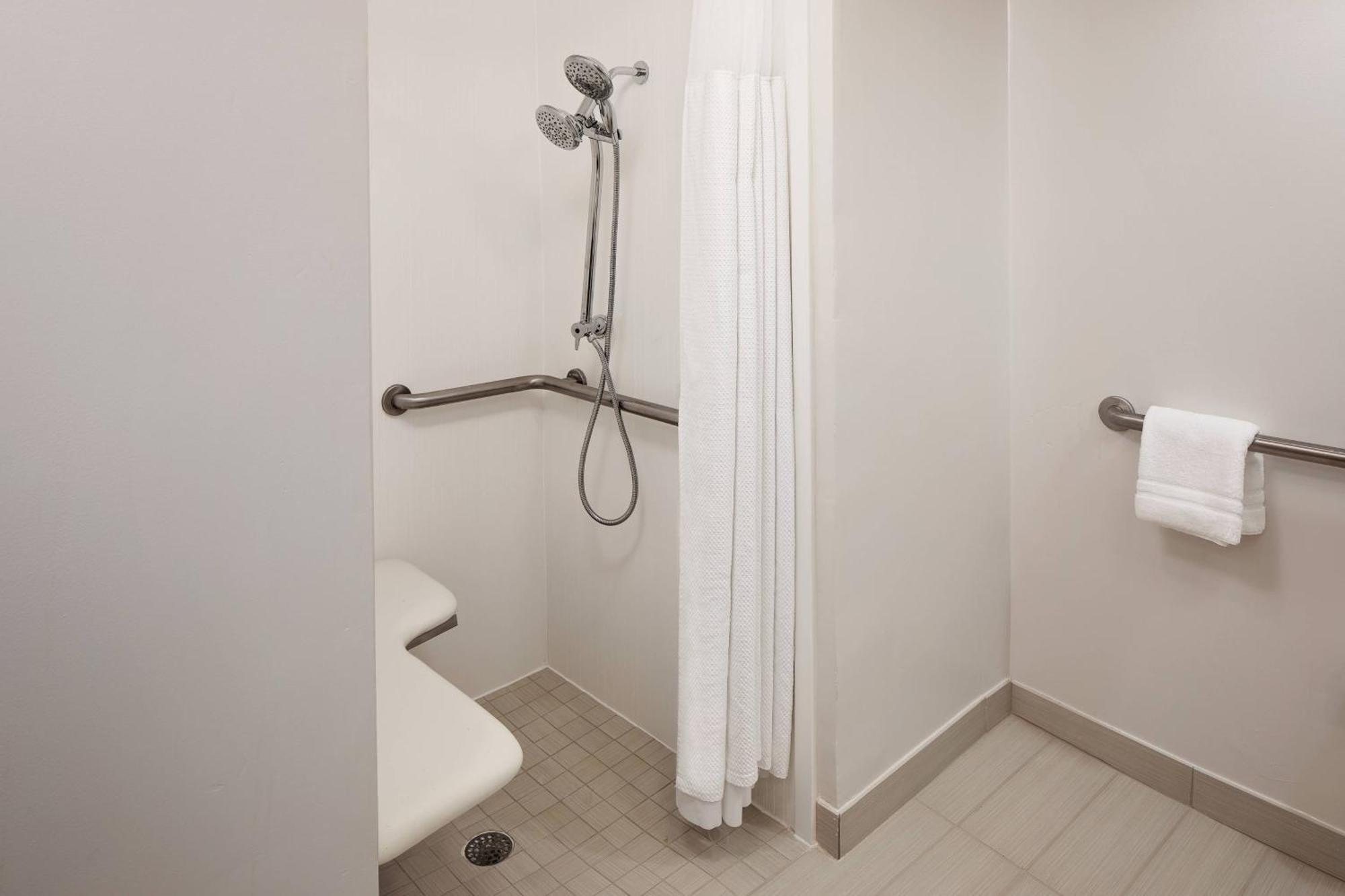 Courtyard By Marriott Fort Lauderdale North/Cypress Creek Luaran gambar