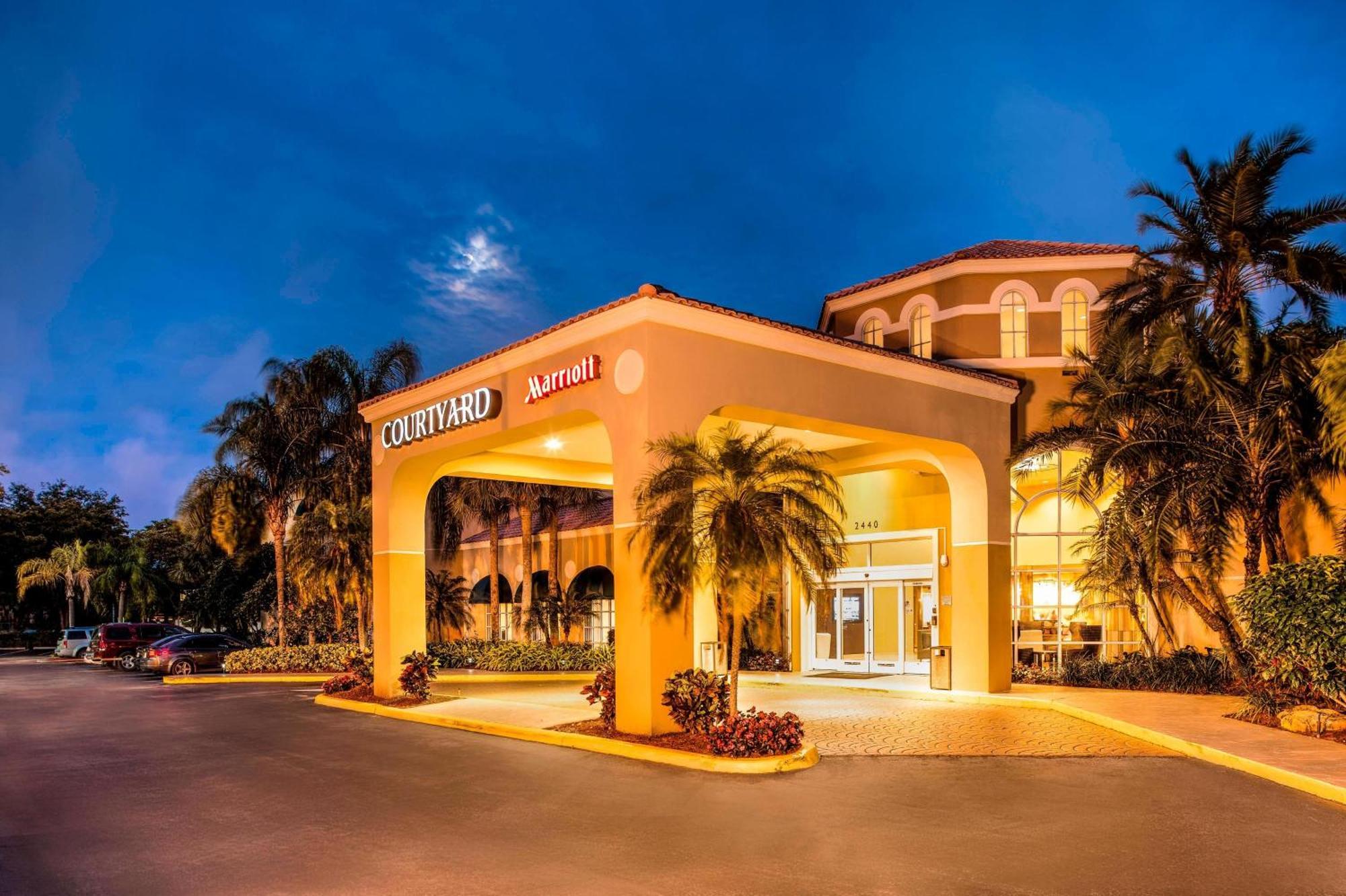 Courtyard By Marriott Fort Lauderdale North/Cypress Creek Luaran gambar