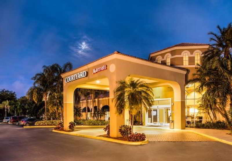 Courtyard By Marriott Fort Lauderdale North/Cypress Creek Luaran gambar